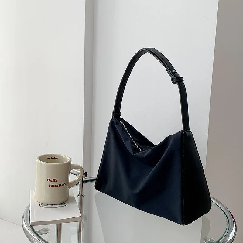 Nylon shoulder bag