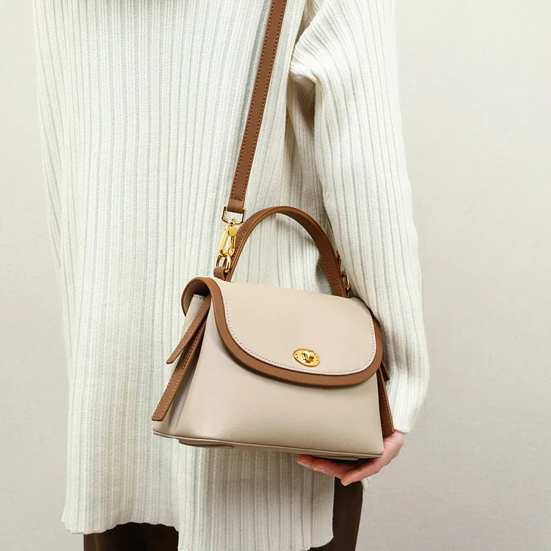 Leather saddle shoulder bag