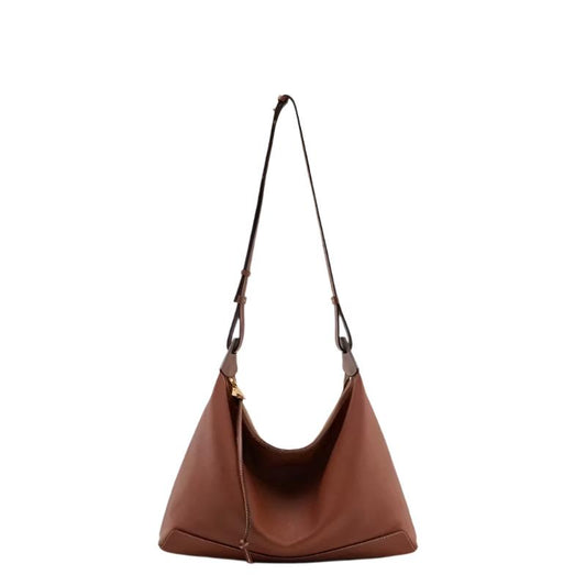 Leather large capacity shoulder bag